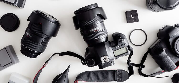 EVIL Camera vs DSLR: Complete Guide to Differences, Features, Advantages, and Which Camera is Better
